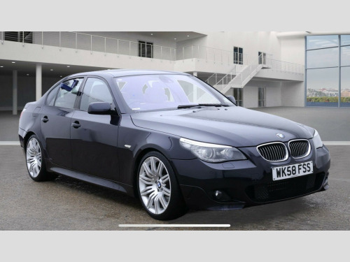 BMW 5 Series  4.8 550i V8 M Sport Steptronic Euro 4 4dr