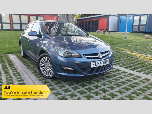 Vauxhall Astra  1.4 EXCITE 5d 98 BHP 12 Months AA Breakdown - Free