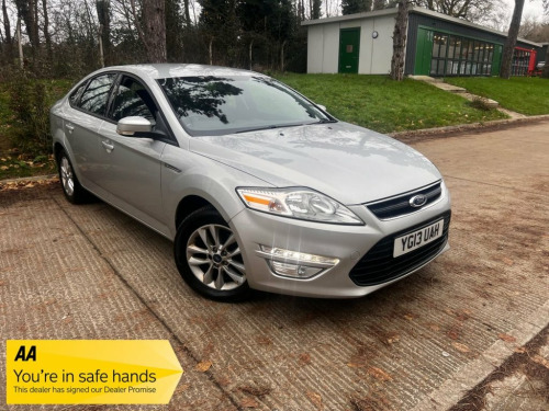 Ford Mondeo  2.0 TDCi Zetec Hatchback 5dr Diesel Manual Euro 5 