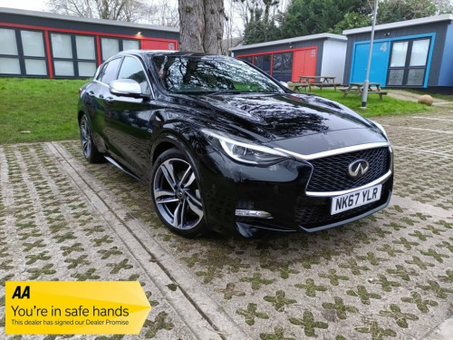 Infiniti Q30  2.2d Sport InTouch Hatchback 5dr Diesel DCT AWD Eu