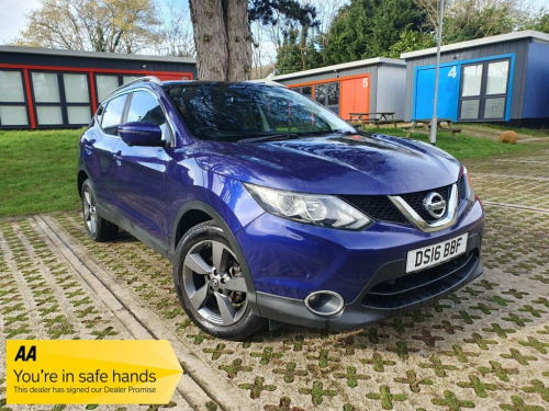 Nissan Qashqai  1.5 dCi N-Connecta SUV 5dr Diesel Manual 2WD Euro 