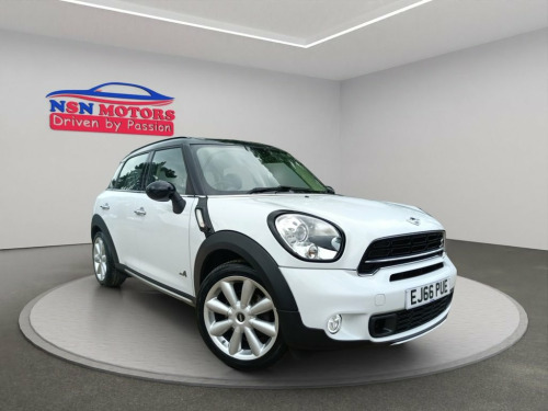 MINI Countryman  2.0 Cooper SD SUV 5dr Diesel Auto ALL4 Euro 5 (143