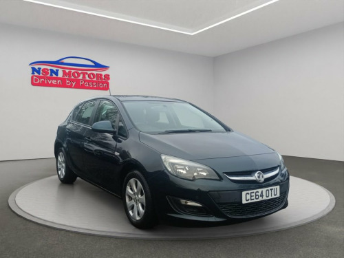 Vauxhall Astra  1.6 16v Design Hatchback 5dr Petrol Auto Euro 5 (1 