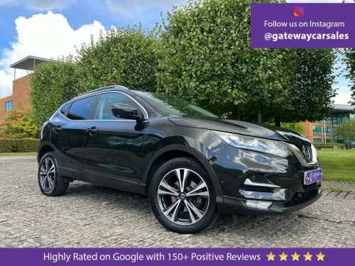 Nissan Qashqai  1.3 DIG-T N-CONNECTA DCT 5d 158 BHP PAN ROOF + 360