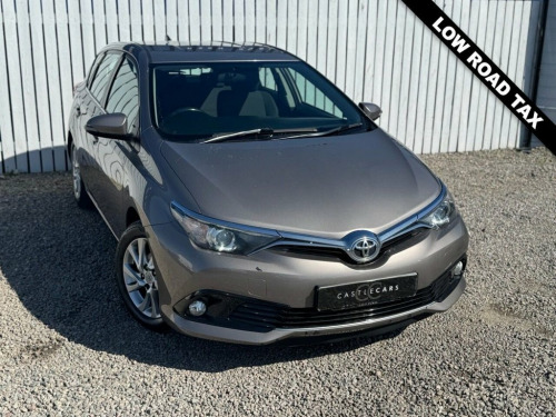 Toyota Auris  1.6 D-4D Business Edition Hatchback 5dr Diesel Man