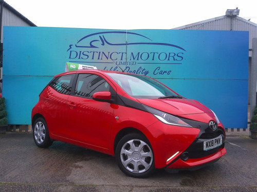 Toyota AYGO  1.0 VVT-i x-play Hatchback 5dr Petrol x-shift Euro