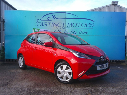 Toyota AYGO  1.0 VVT-i x-play Hatchback 5dr Petrol x-shift Euro