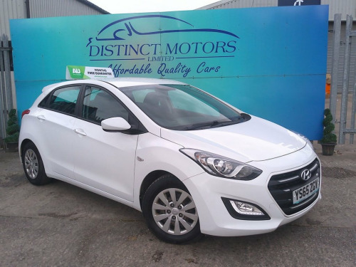 Hyundai i30  1.6 CRDi Blue Drive S Hatchback 5dr Diesel Manual 