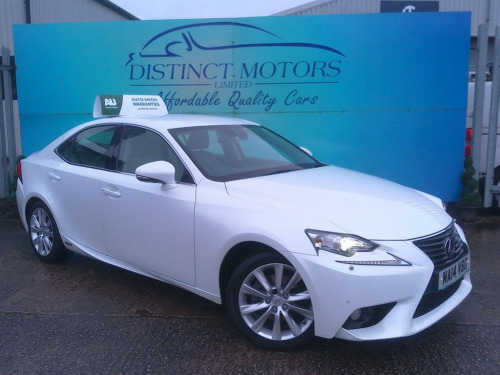 Lexus IS  2.5 300h Luxury Saloon 4dr Petrol Hybrid E-CVT Eur 