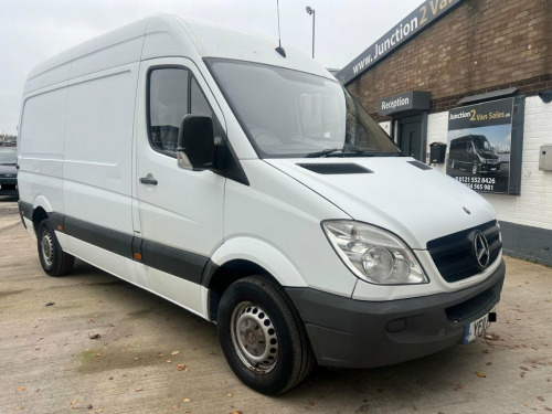 Mercedes-Benz Sprinter  2.1 313 CDi Panel Van 4dr Diesel Manual RWD L2 (12