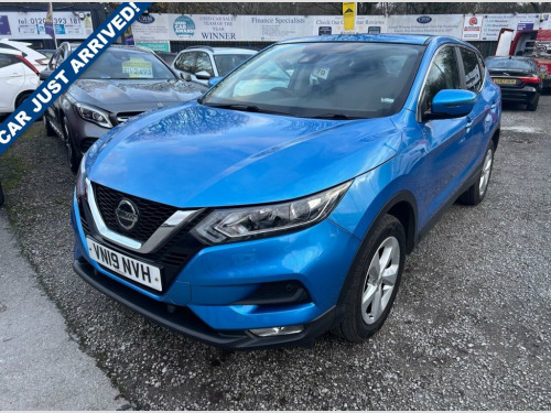 Nissan Qashqai  1.3 DIG-T Acenta Premium SUV 5dr Petrol Manual Eur 