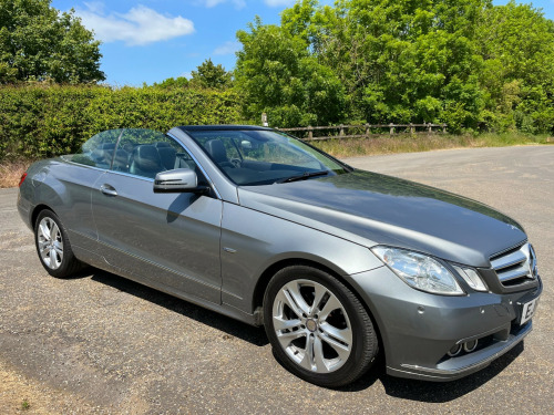 Mercedes-Benz E-Class E220 2.1 E220 CDI BlueEfficiency SE Cabriolet 2dr Diesel Tiptronic Euro 5 (170 p