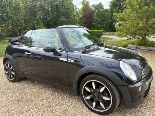 MINI Convertible  1.6 Cooper Sidewalk Convertible 2dr Petrol Manual Euro 4 (115 ps)