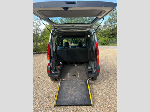 Renault Kangoo  1.2 16v 75 Authentique MPV 5dr Petrol Manual (165 g/km, 75 bhp)