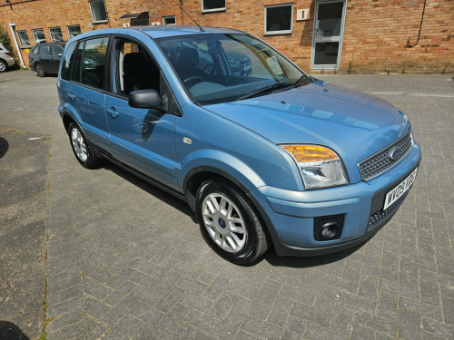 Ford Fusion  1.6 Zetec Climate Hatchback 5dr Petrol Automatic (181 g/km, 99 bhp)