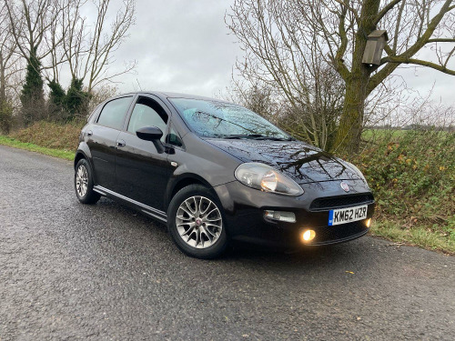 Fiat Punto  1.4 Punto 5-door 1.4 8v 75 Gbt