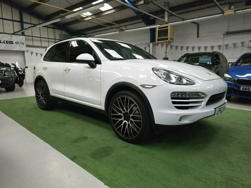 Porsche Cayenne  3.0 TD V6 Tiptronic 4WD Euro 5 (s/s) 5dr