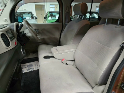 Nissan Cube  1.6 CVT Euro 5 5dr