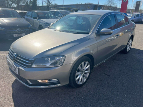 Volkswagen Passat  2.0 TDI BlueMotion Tech Highline DSG Euro 5 (s/s) 4dr