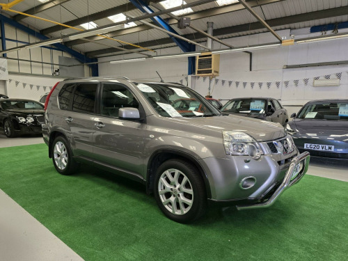 Nissan X-Trail  2.0 dCi Tekna Auto 4WD Euro 5 5dr