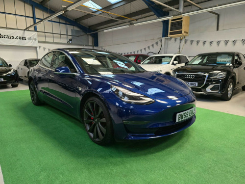 Tesla Model 3  (Dual Motor) Performance Auto 4WDE 4dr (Performance Upgrade)