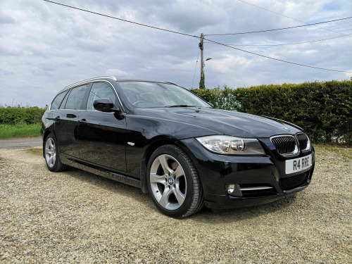 BMW 3 Series 320 320I EXCLUSIVE EDITION  TOURING