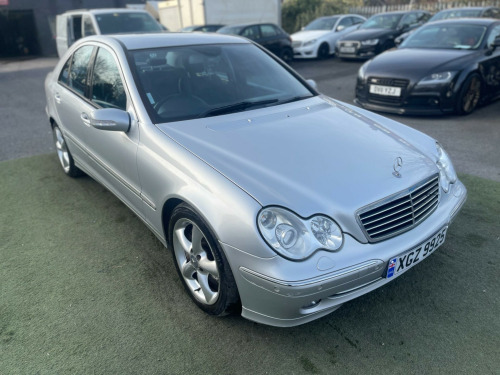 Mercedes-Benz C-Class C320 3.2 C320 Avantgarde SE 4dr