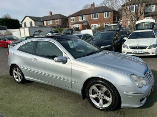 Mercedes-Benz C-Class C180 Kompressor 1.8 C180 Kompressor SE 2dr