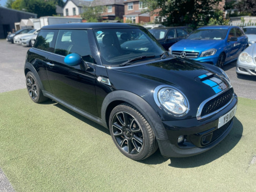 MINI Hatch  2.0 Cooper SD Bayswater Euro 5 (s/s) 3dr