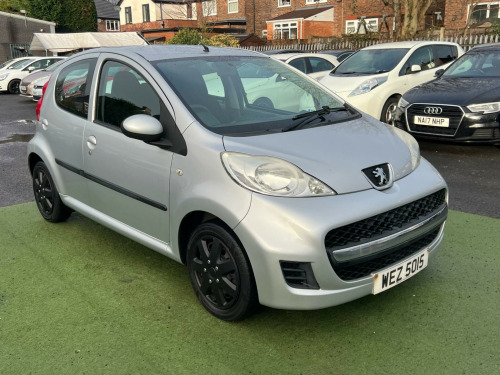 Peugeot 107  1.0 12V Urban 2 Tronic Euro 4 5dr 