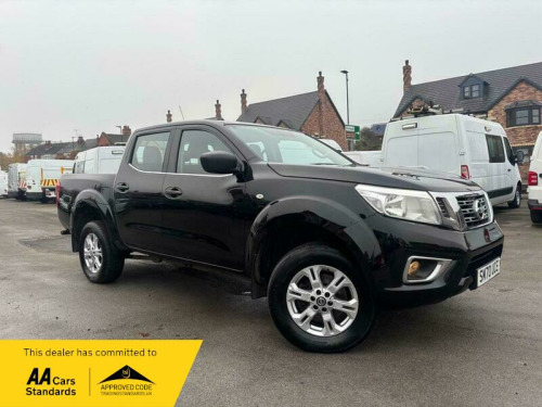 Nissan Navara  DCI ACENTA SHR DCB