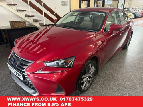 Lexus IS  2.5 300h Advance Saloon 4dr Petrol Hybrid E-CVT Eu