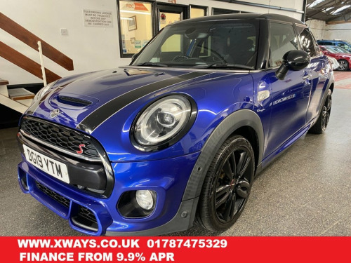 MINI Hatch  2.0 Cooper S Sport Hatchback 5dr Petrol Steptronic 