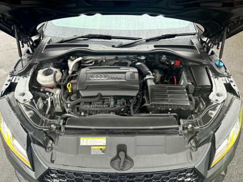 Audi TT  2.0 TFSI S line 
