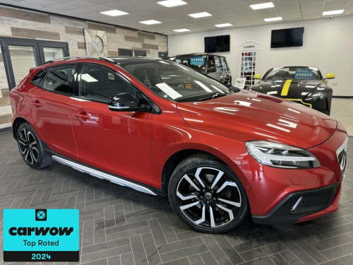 Volvo V40  2.0 D3 CROSS COUNTRY PRO 5d 148 BHP REAR CAMERA + 