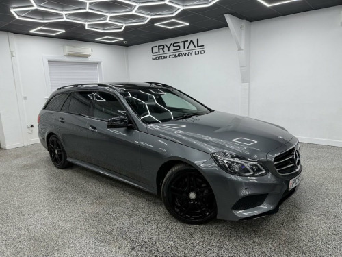 Mercedes-Benz E-Class E220 2.1 E220 BlueTEC AMG Night Edition (Premium) Estat