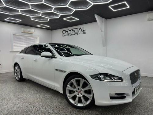 Jaguar XJ  3.0d V6 Portfolio Saloon 4dr Diesel Auto Euro 6 (s
