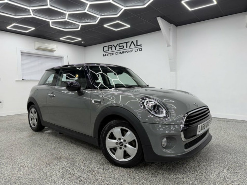 MINI Hatch  1.5 Cooper Classic Hatchback 3dr Petrol Steptronic 
