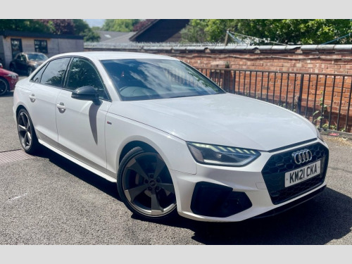 Audi A4  2.0 TDI 40 Black Edition Saloon 4dr Diesel S Troni