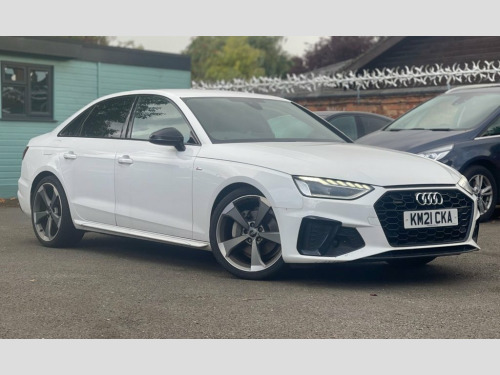 Audi A4  2.0 TDI 40 Black Edition Saloon 4dr Diesel S Troni