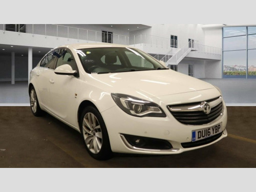 Vauxhall Insignia  1.6 CDTi SRi Nav Hatchback 5dr Diesel Manual Euro 