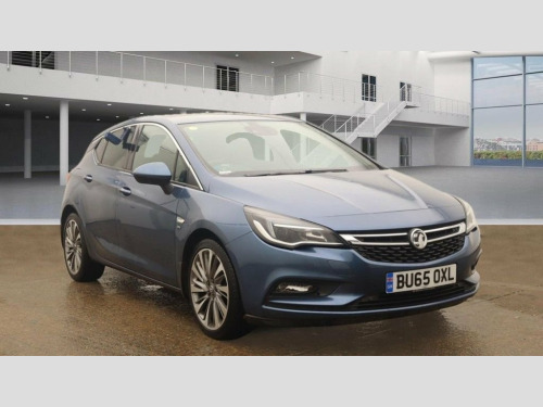 Vauxhall Astra  1.6 CDTi BlueInjection SRi Nav Hatchback 5dr Diese