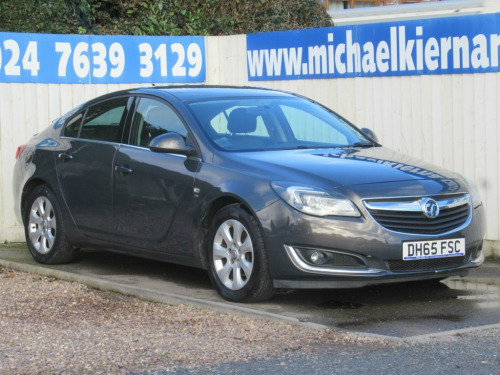 Vauxhall Insignia  2.0 CDTi SRi Nav Hatchback 5dr Diesel Manual Euro 