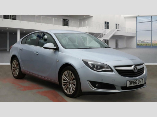 Vauxhall Insignia  1.4i Turbo Design Nav Hatchback 5dr Petrol Manual 
