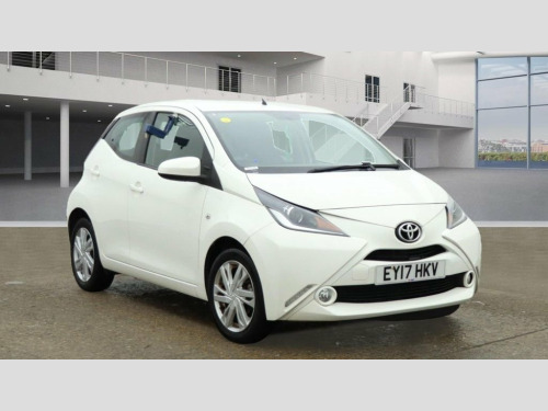 Toyota AYGO  1.0 VVT-i x-pression Hatchback 5dr Petrol Manual E