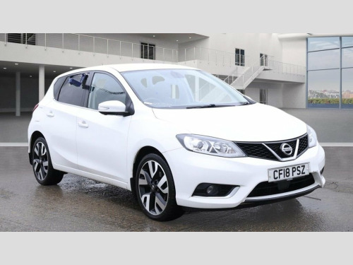 Nissan Pulsar  1.5 dCi Tekna Hatchback 5dr Diesel Manual Euro 6 ( 