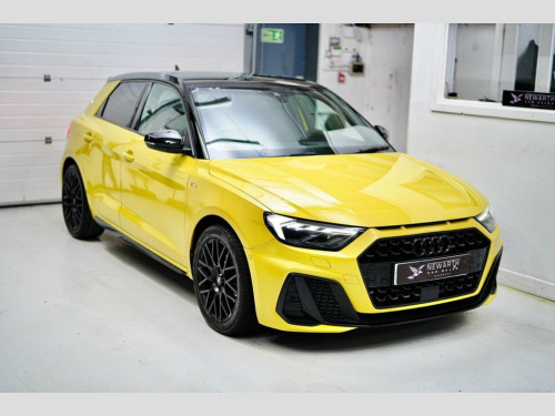 Audi A1  1.0L SPORTBACK TFSI S LINE 5d 114 BHP