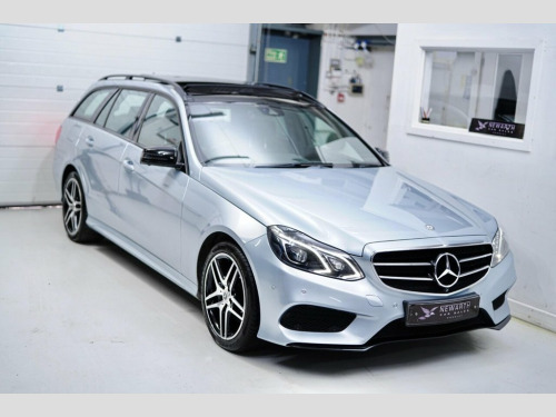 Mercedes-Benz E-Class E220 2.1 E220 BlueTEC AMG Night Edition (Premium) G-Tro