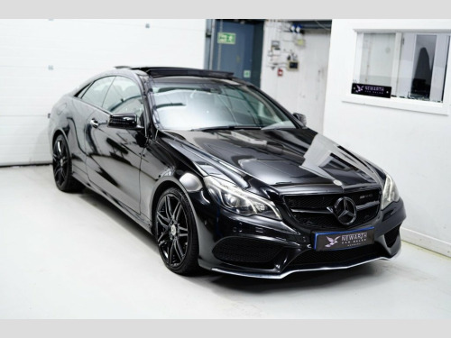 Mercedes-Benz E-Class  3.0 E350d V6 AMG Line Edition (Premium) G-Tronic+ 