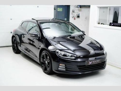 Volkswagen Scirocco  2.0 TDI BlueMotion Tech R-Line DSG Euro 6 (s/s) 3d
